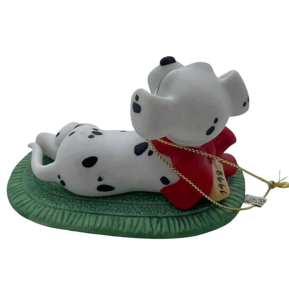 Disney 101 Dalmatians Yawning Puppy Ornament Red Bow 1998 Vintage Holiday Dog‎